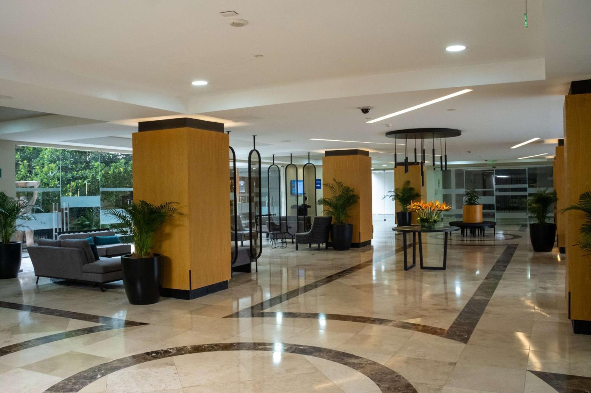 Hotel Hilton San Salvador Esterno foto